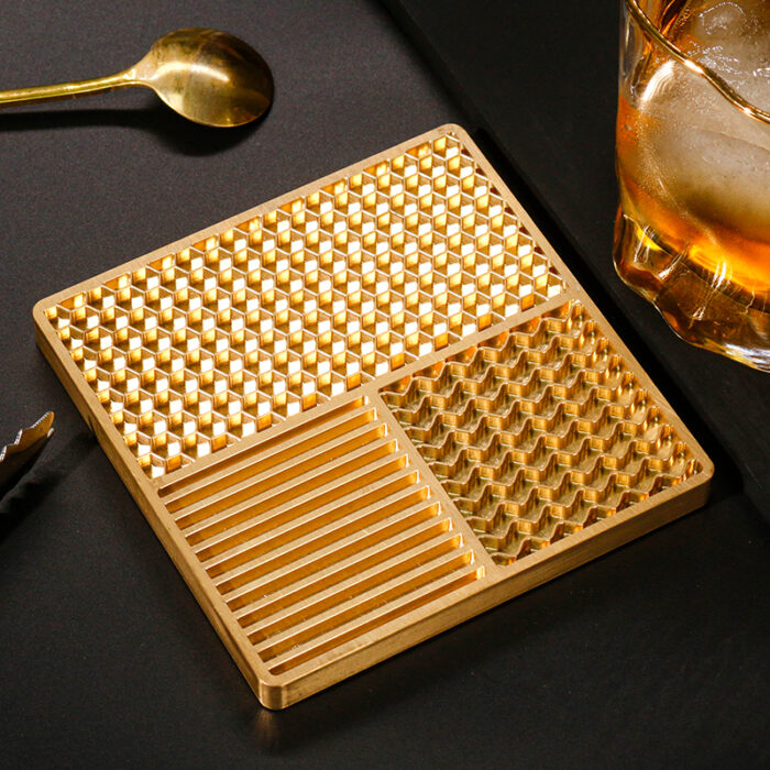 Ice Design Tray – Small Ice Cube Mold with Custom Brass Stamp for Whiskey & Cocktails